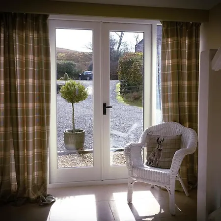 Rhiwddu Barns Villa Llangadog Exterior photo