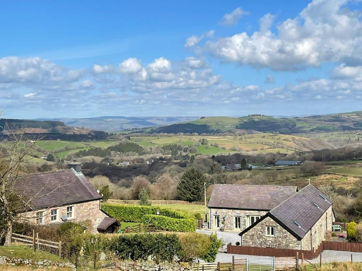 Rhiwddu Barns *