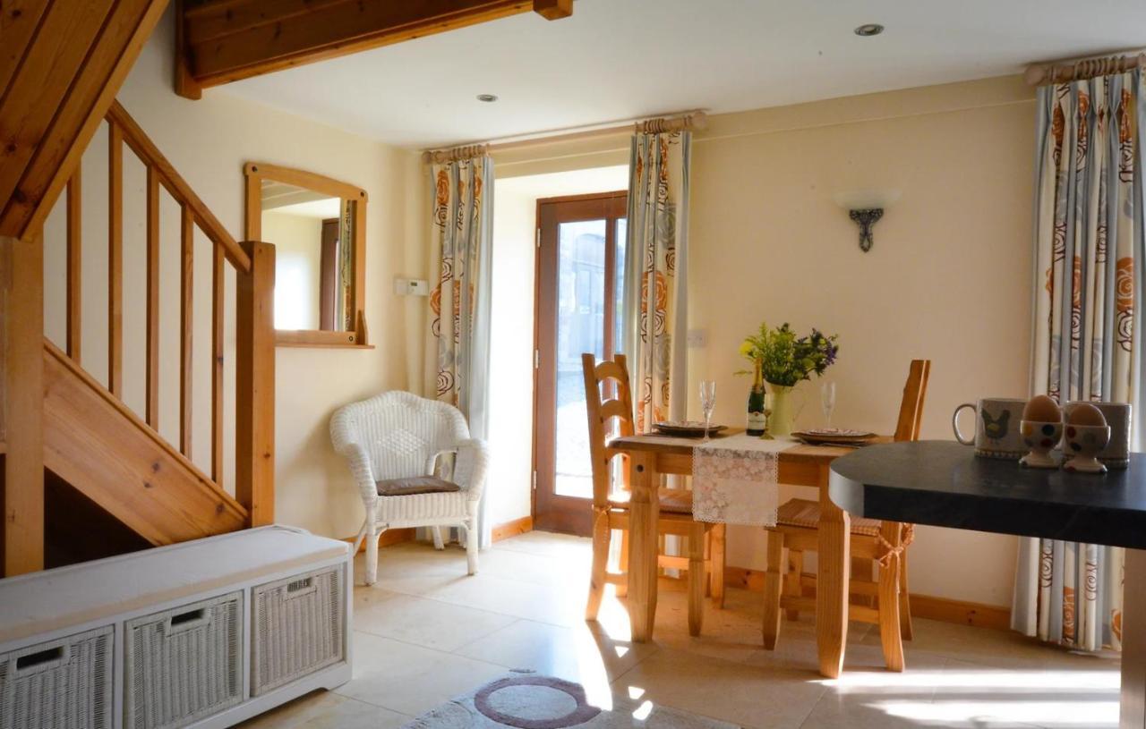 Rhiwddu Barns Holiday home Llangadog